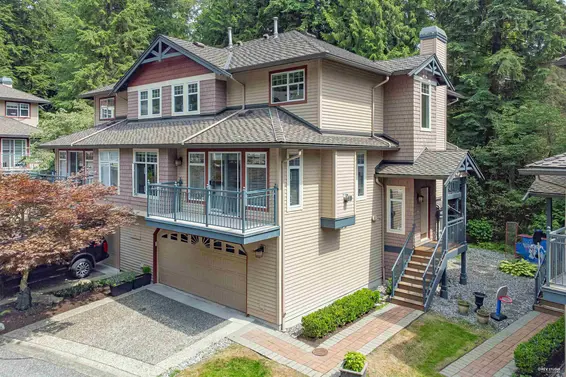 1186 Strathaven Drive, North Vancouver