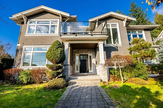 314 East Carisbrooke Road, North Vancouver