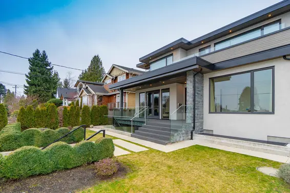 1465 Jefferson Avenue, West Vancouver