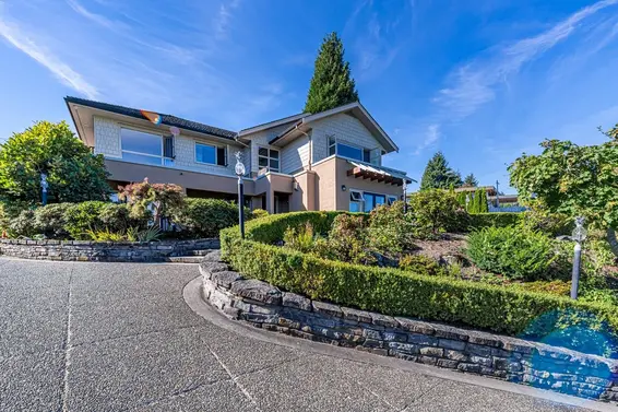 715 King Georges Way, West Vancouver