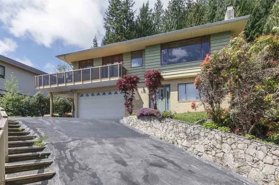 556 Ballantree Road, West Vancouver