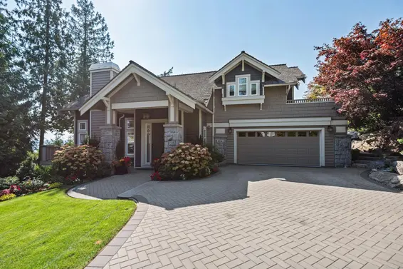 4956 Edendale Court, West Vancouver