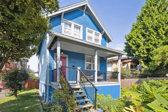 1843 Chesterfield Avenue, North Vancouver