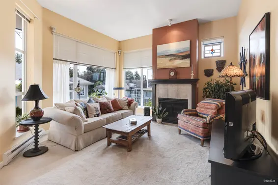 515 3608 Deercrest Drive, North Vancouver