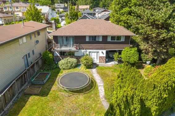 2125 Boulevard Crescent, North Vancouver