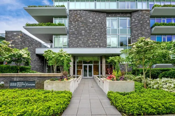 301 888 Arthur Erickson Place, West Vancouver